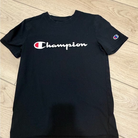 Champion Kids Hoodie & Tee Bundle – Red Hoodie & Black Tee   Size Large - Picture 4 of 5